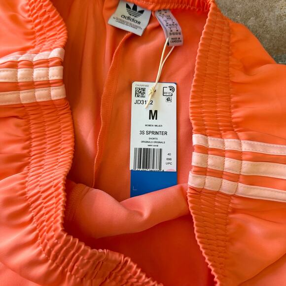 Adidas NEW Sprinter Shorts Womens Medium Coral Pink Orange Athletic - Picture 3 of 4